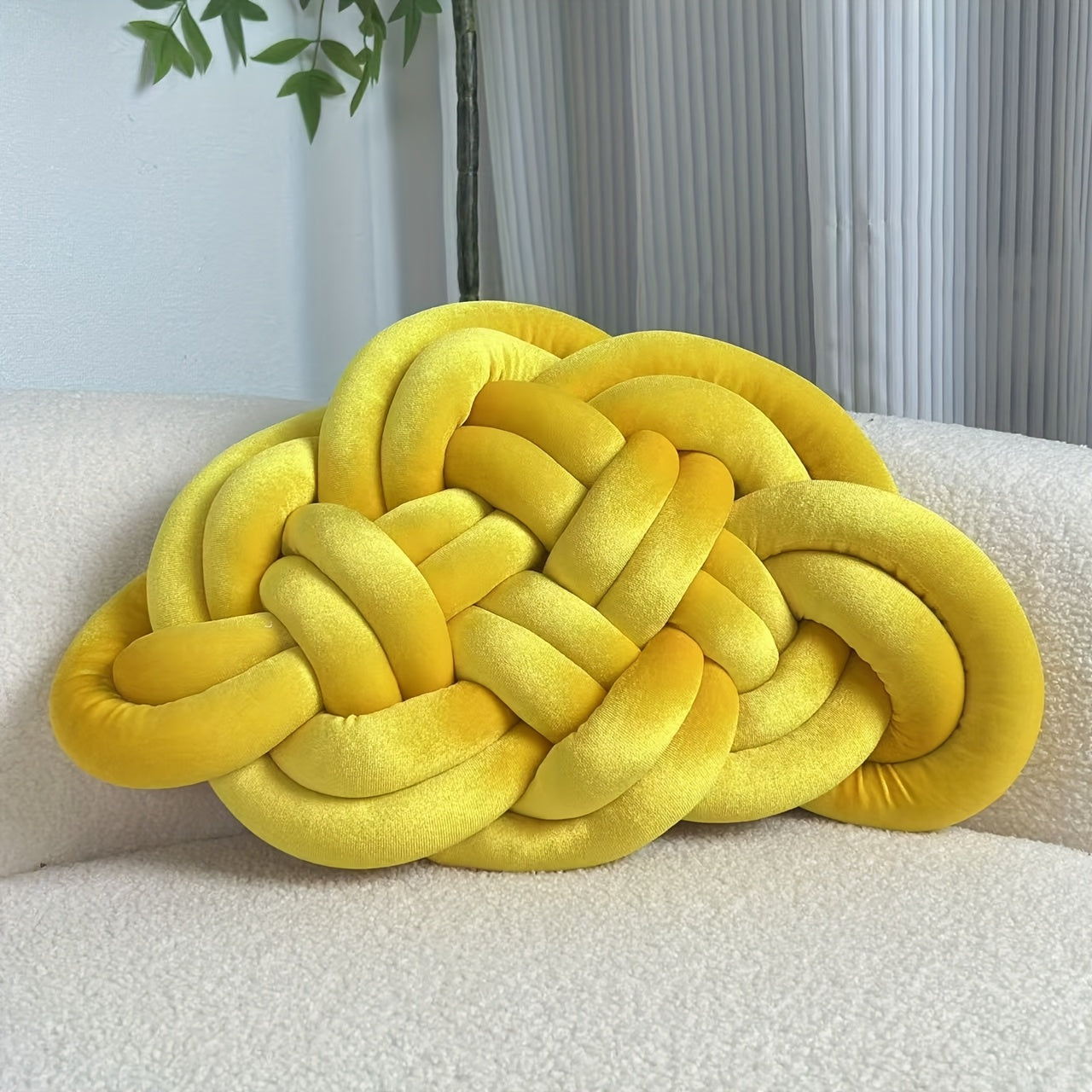 1pc YLBKIKR Hand-Knotted Plush Knot - Brown/Beige Celtic Knot Pillow, Soft Short-Hair Luxury -like Decorative ccent for Sofa Bed Chair, -Season Hand-Tied Corduroy-Like Pillow (No Fillers, Hand Wash Only), Cushions, Throw Pill