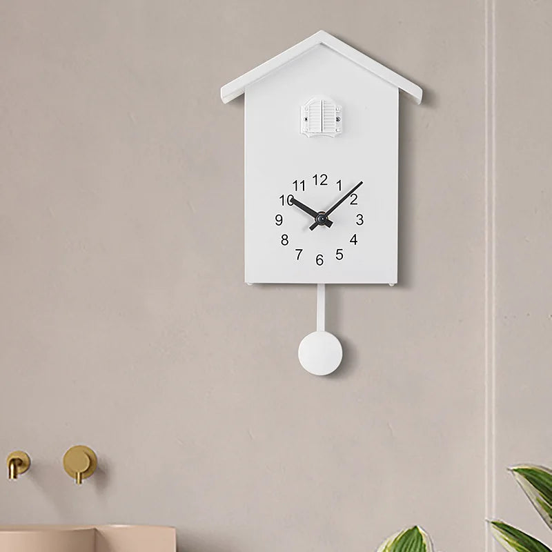 Reloj de Pared de Cuco 20x25cm – Moderno y Funcional