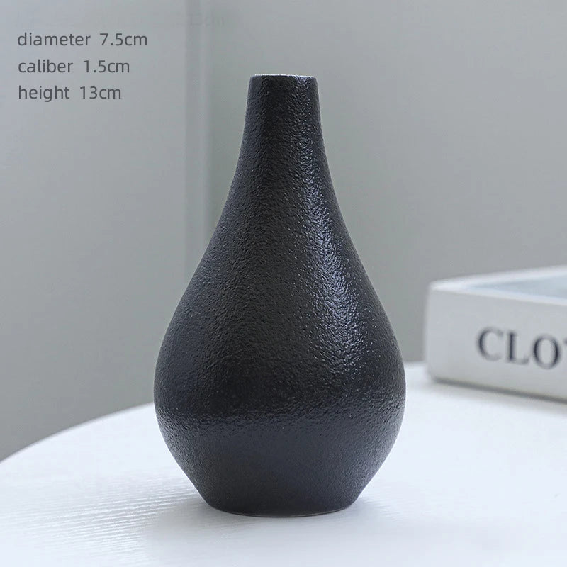 Jarrón de Cerámica Mini – Decoración para Mesa y Hogar