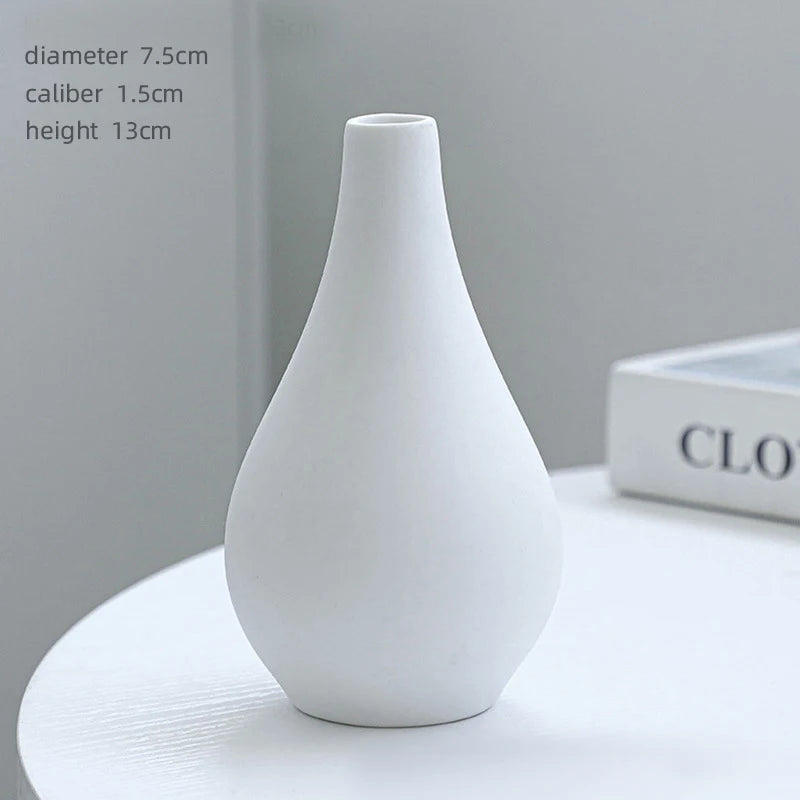 Jarrón de Cerámica Mini – Decoración para Mesa y Hogar