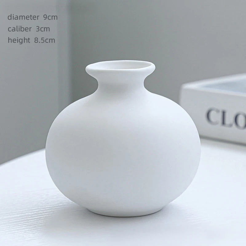 Jarrón de Cerámica Mini – Decoración para Mesa y Hogar