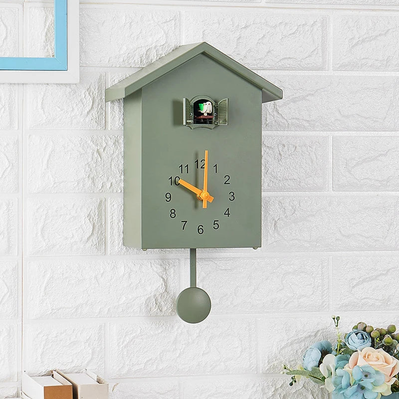 Reloj de Pared de Cuco 20x25cm – Moderno y Funcional