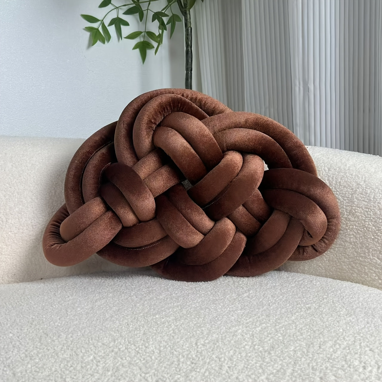 1pc YLBKIKR Hand-Knotted Plush Knot - Brown/Beige Celtic Knot Pillow, Soft Short-Hair Luxury -like Decorative ccent for Sofa Bed Chair, -Season Hand-Tied Corduroy-Like Pillow (No Fillers, Hand Wash Only), Cushions, Throw Pill