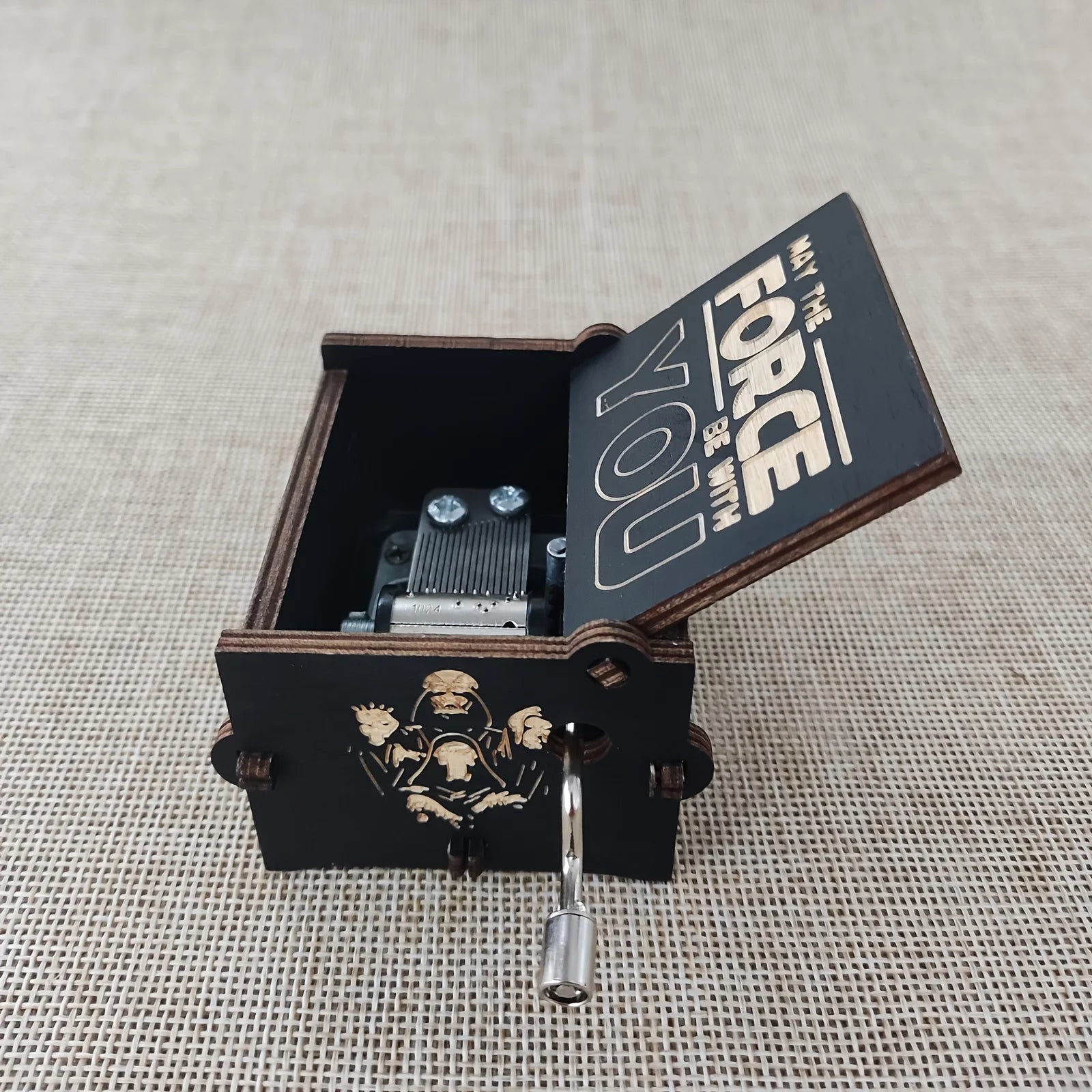 Caja de Música de Madera Negra